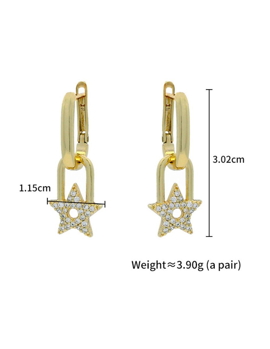 Aretes elegantes de estrella oro laminado