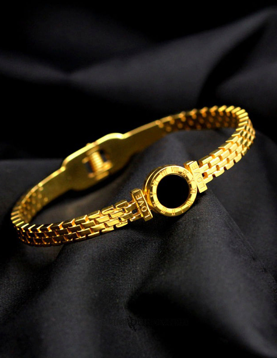 Brazalete Unisex de Oro Laminado con Detalle Negro