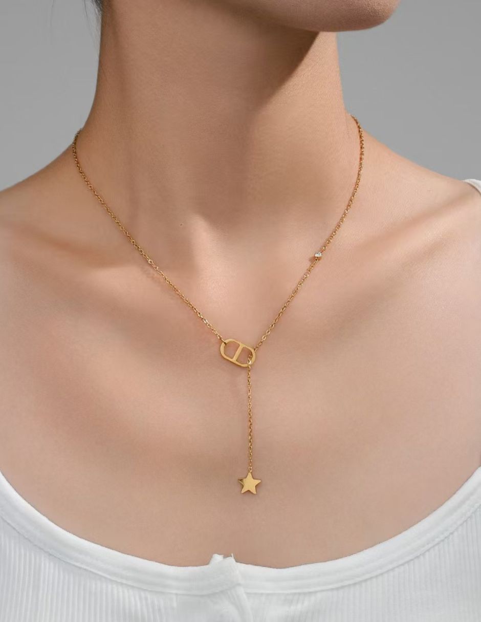 Collar de oro laminado de estrella con clip