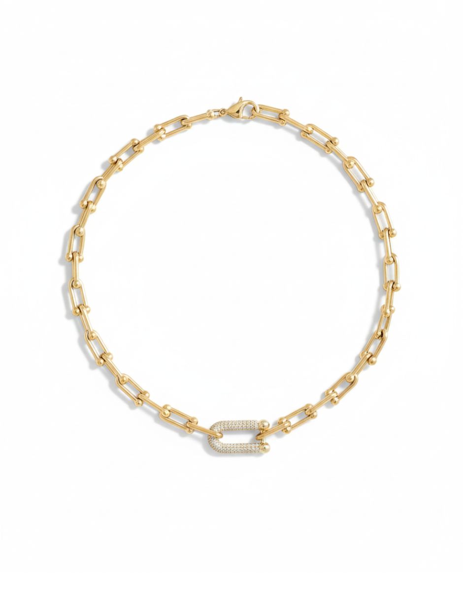 Collar de oro laminado en forma de U con brillos