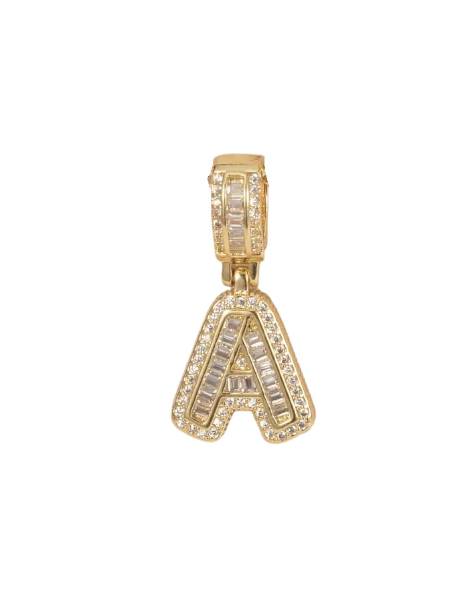 Collar con dije de la A a la Z de zirconias en Oro laminado